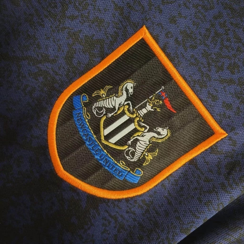 Newcastle United 1997/98 Away - Retro