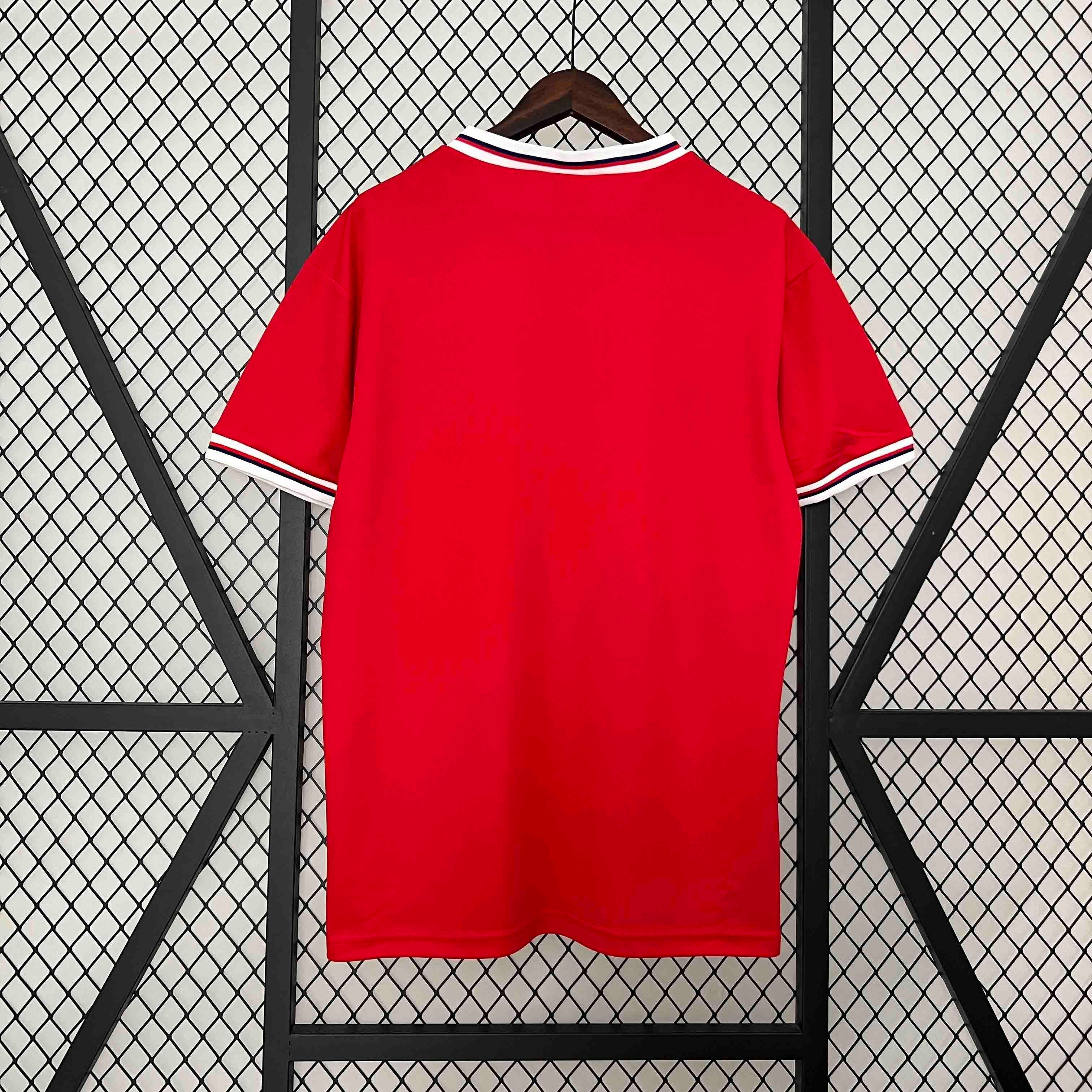 England 1982 Away - Retro