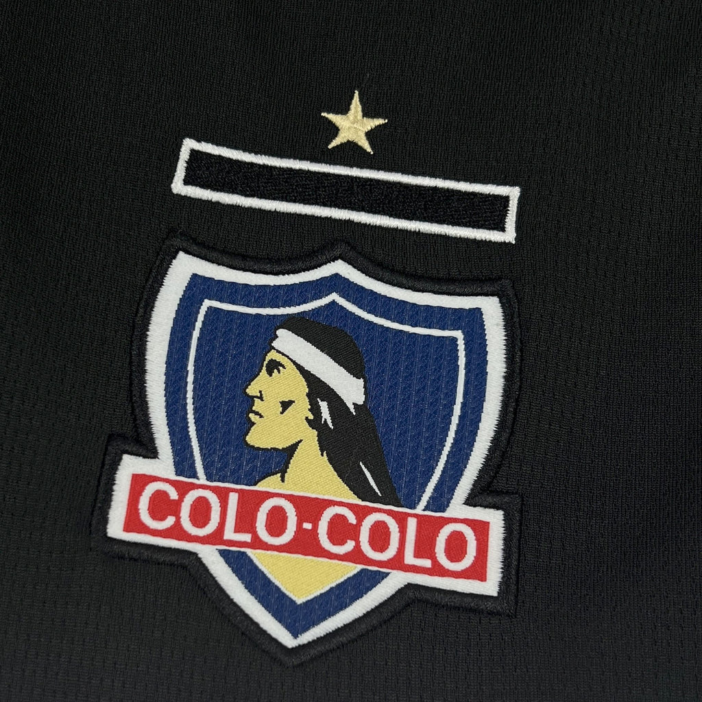 Colo-Colo club crest patch with star on black football jersey