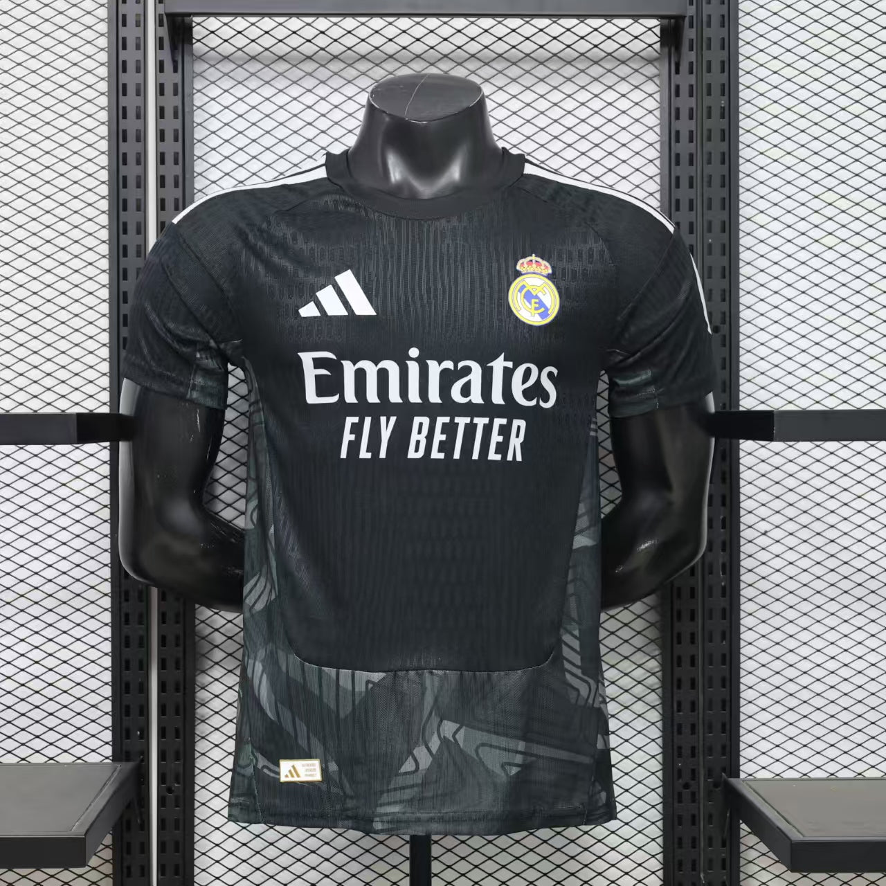 Real Madrid 2026/27 Goalkeeper Black - Player Version