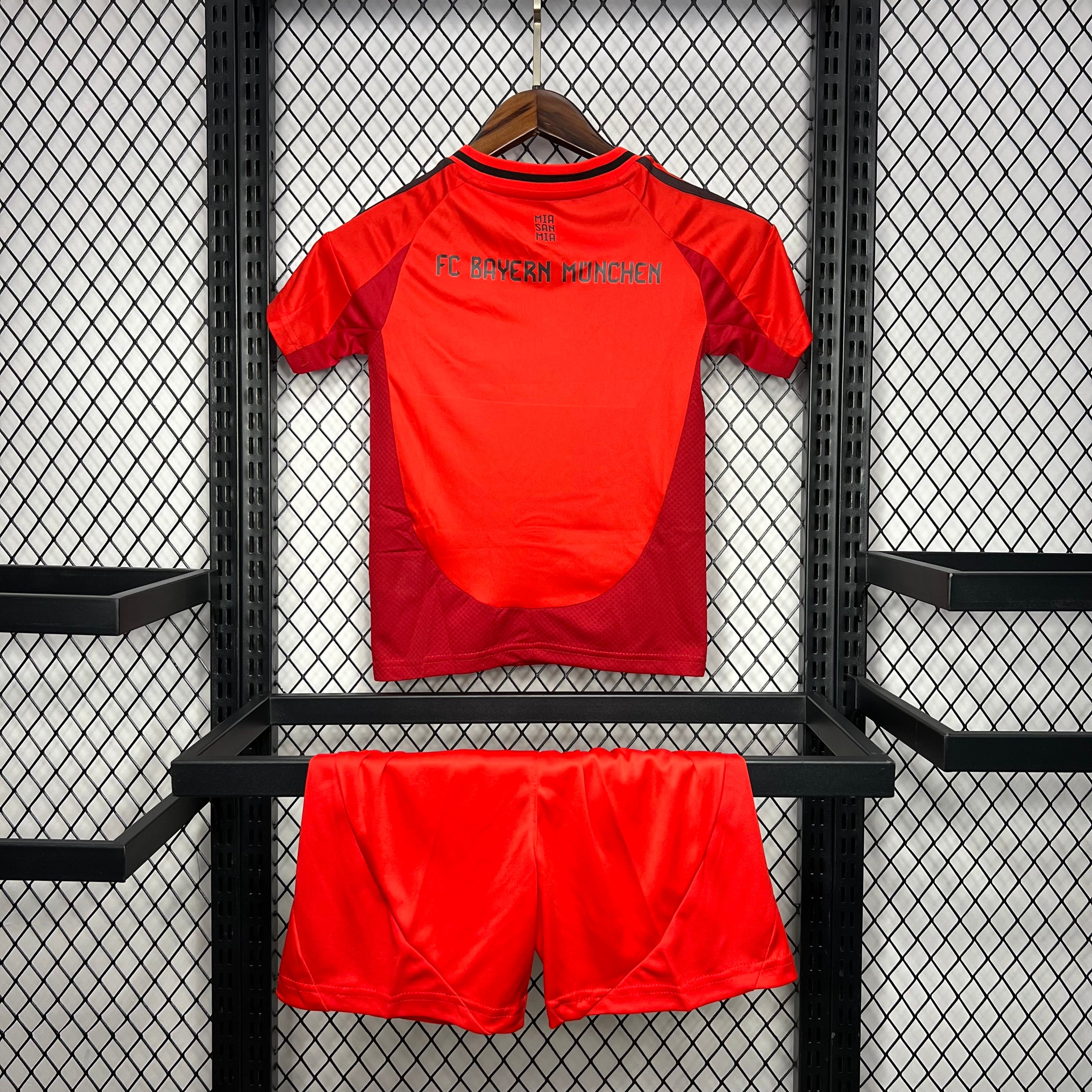 Bayern Munich 2024/25 Home - Kid Kit
