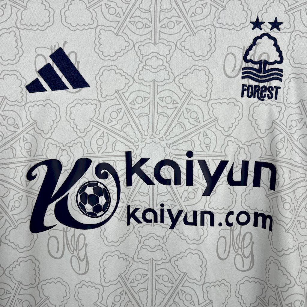 Nottingham Forest 2025/26 Away - Fan Version