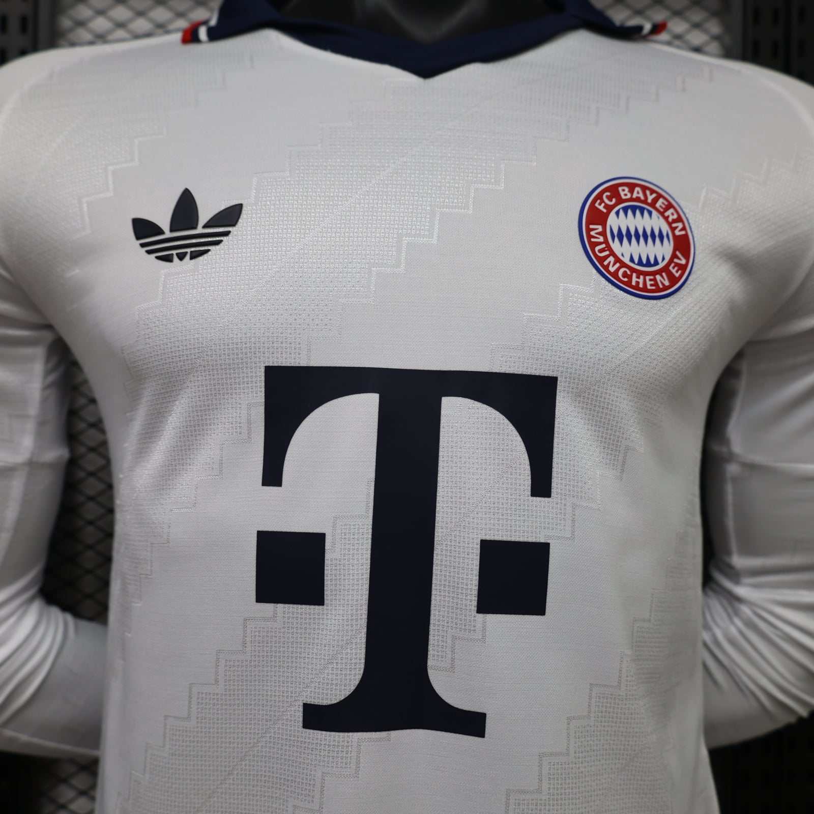 Bayern Munich 2026/27 Away Long Sleeve - Player Version