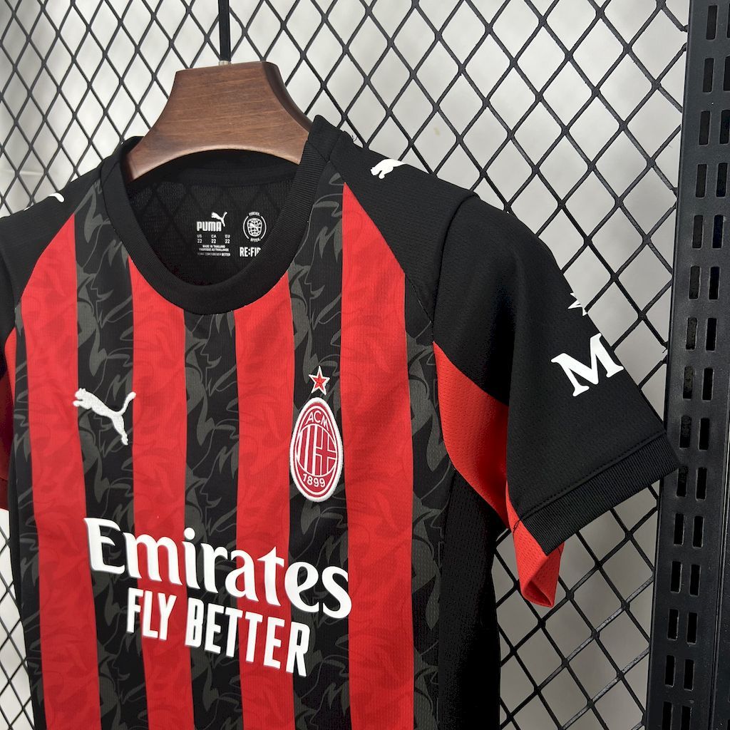 AC Milan 2025/26 Home - Kid Kit