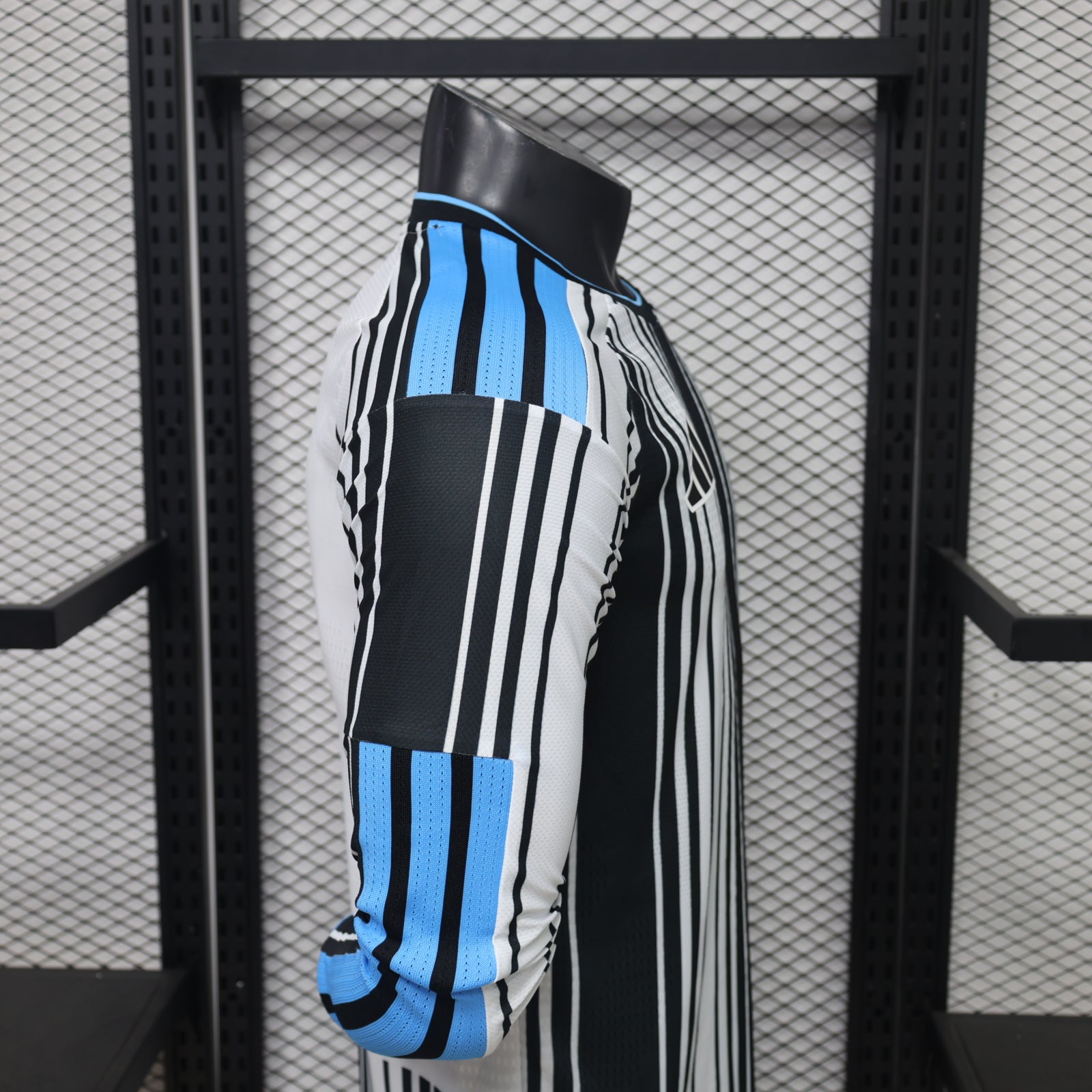 Newcastle United 2026/27 Home Long Sleeve - Player Version