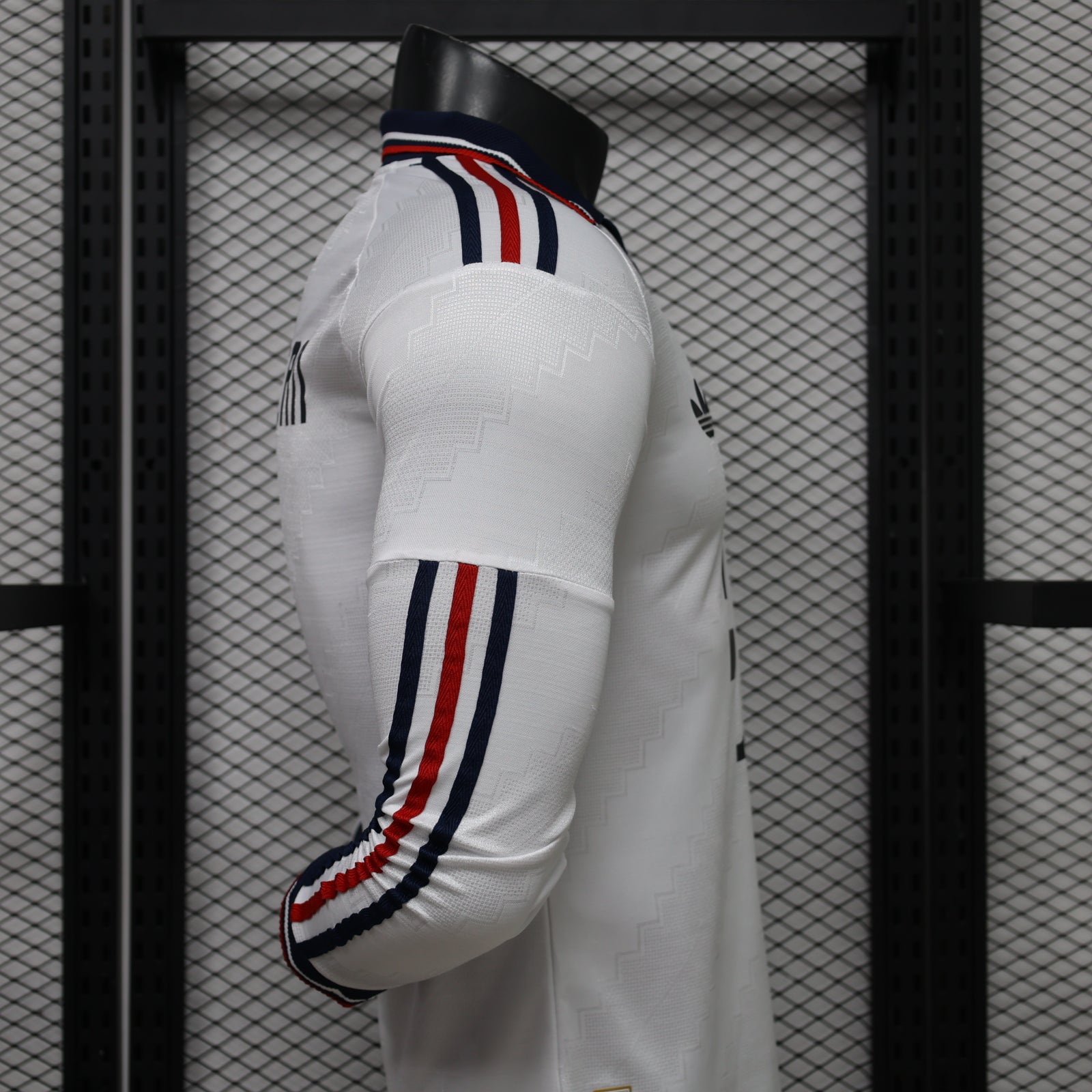 Bayern Munich 2026/27 Away Long Sleeve - Player Version
