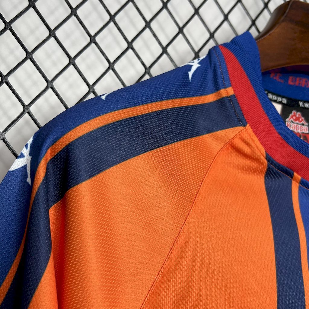 Barcelona 1997/98 Away - Retro