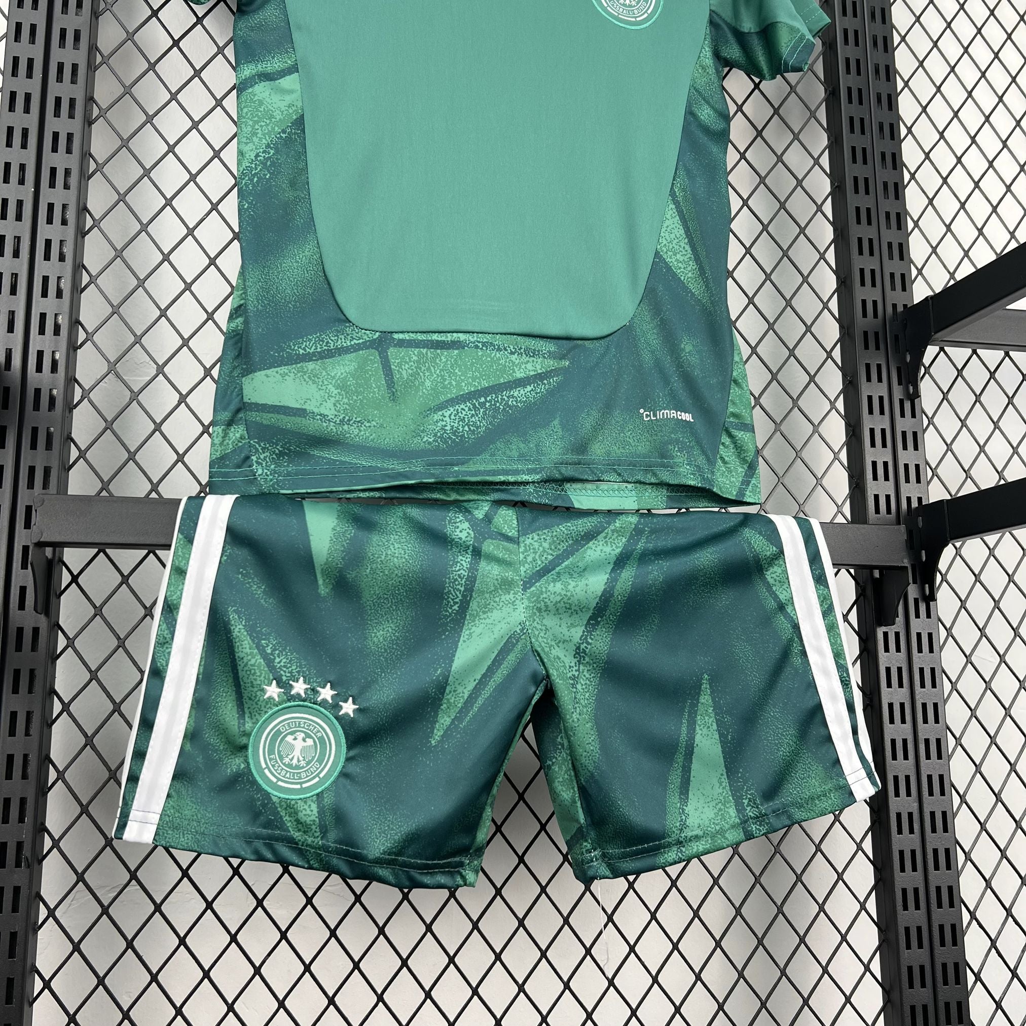 Germany 2026 Goalkeeper - Kid Kit