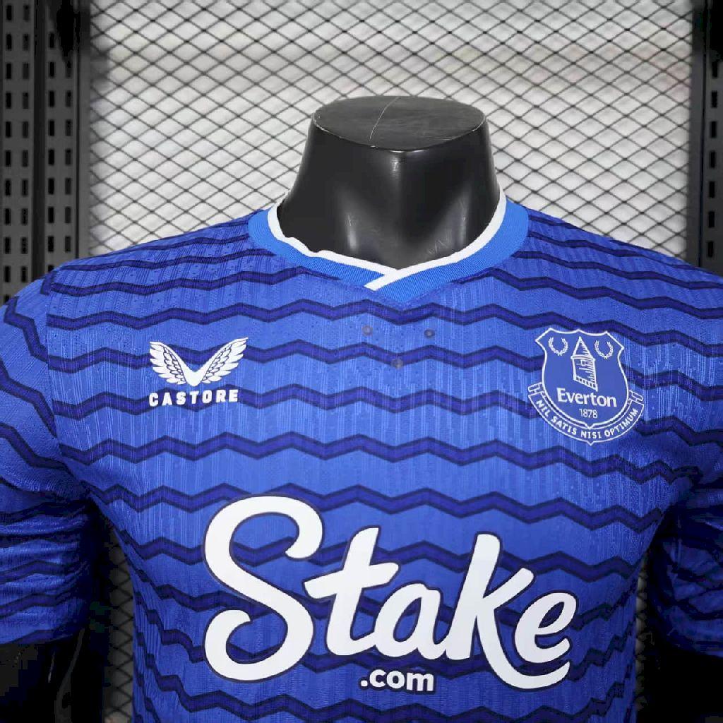 Blue Everton 2025/26 home player jersey, striped design, Stake.com sponsor, Castore logo