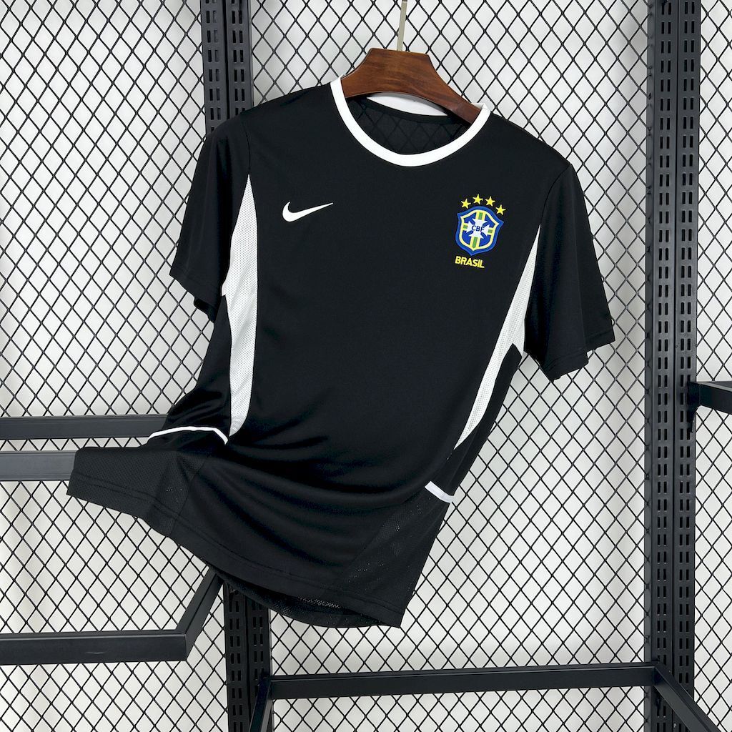 Brazil 2002 Goalkeeper - Retro