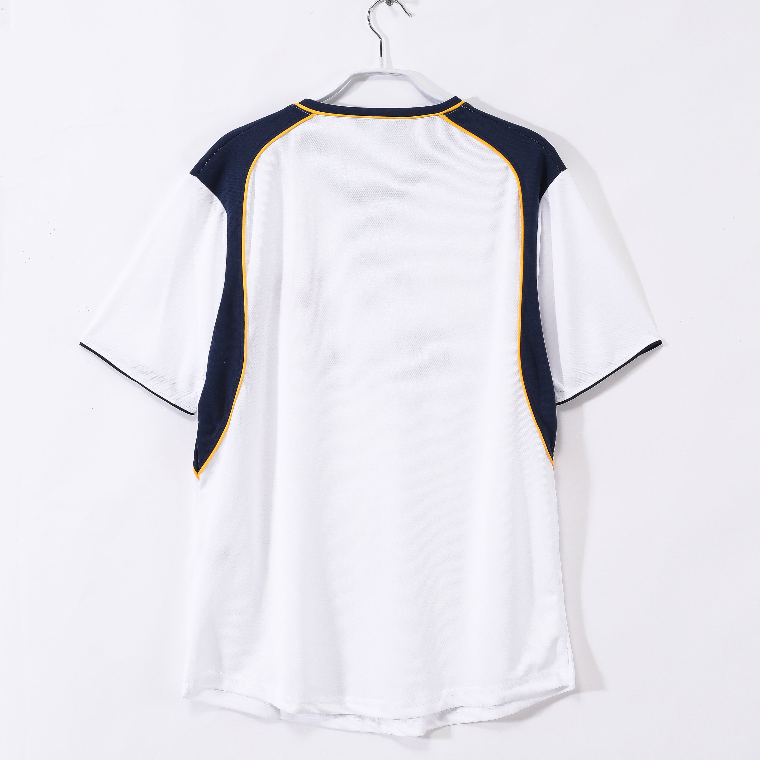 Liverpool FC 2001 Super Cup Away - Retro