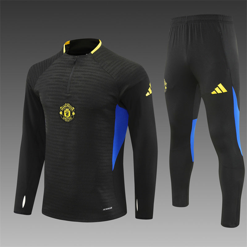 Manchester United 2025/26 Black ¼ Zip Training Set | Adult + Kids Sizes
