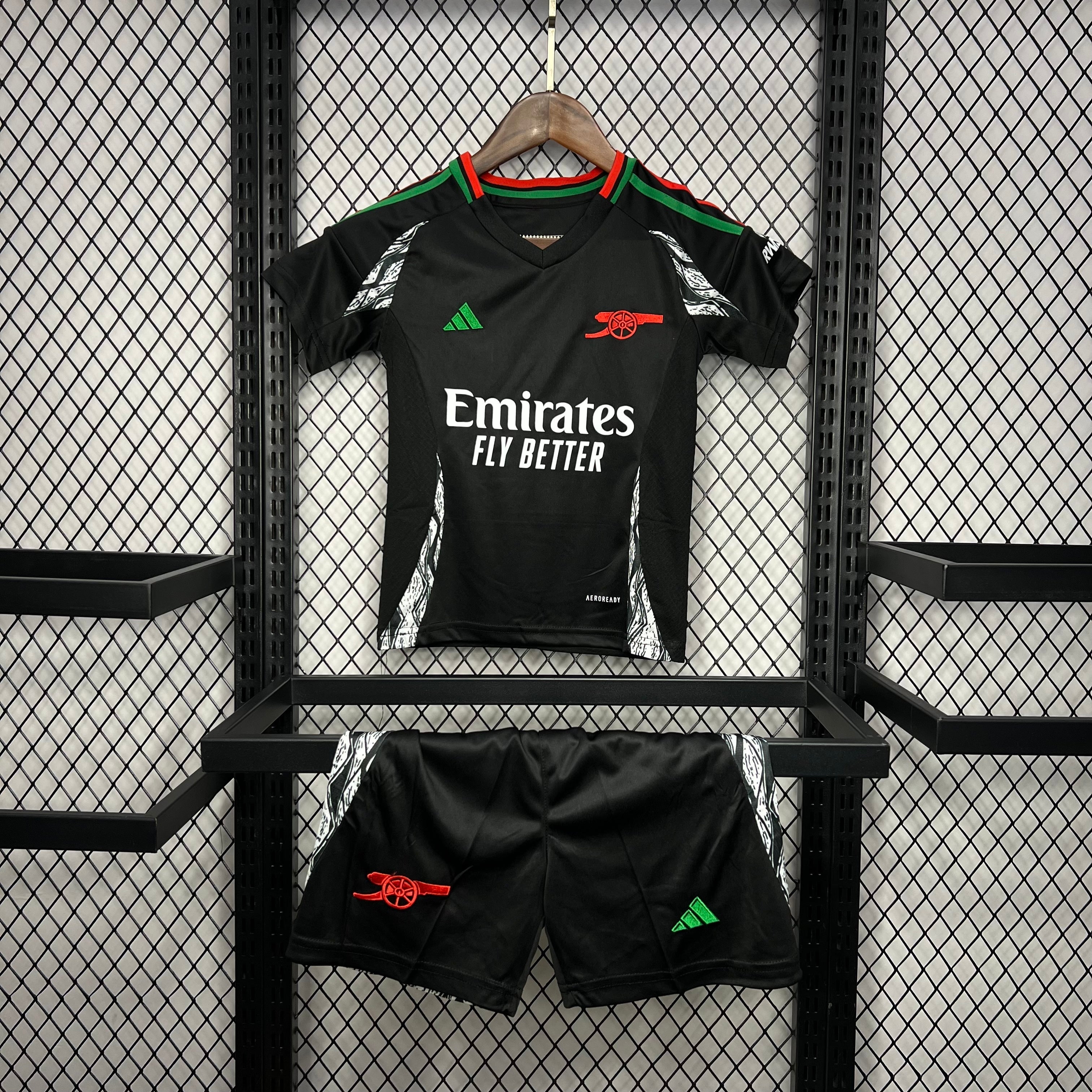 Arsenal 2024/25 Away - Kid Kit