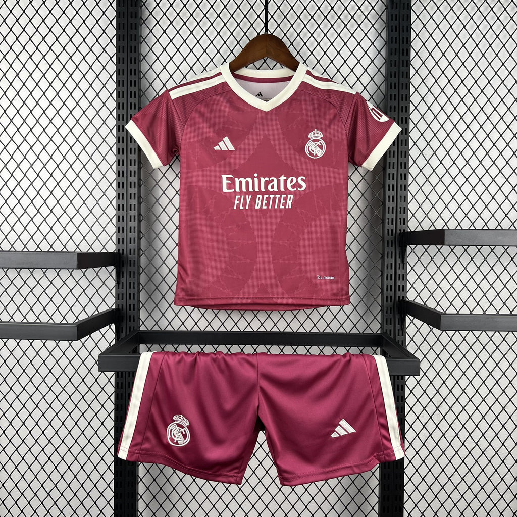 Real Madrid 2026/27 Third - Kid Kit