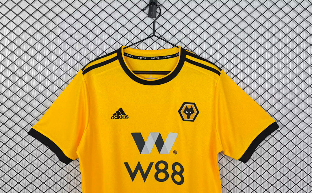 Wolverhampton 2018/19 Home - Retro