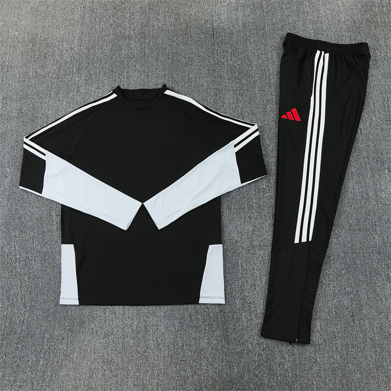 Liverpool FC 2026/27 Black Grey ¼  Zip Training Set | Adult + Kids Sizes