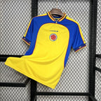 Colombia 2001 Home - Retro