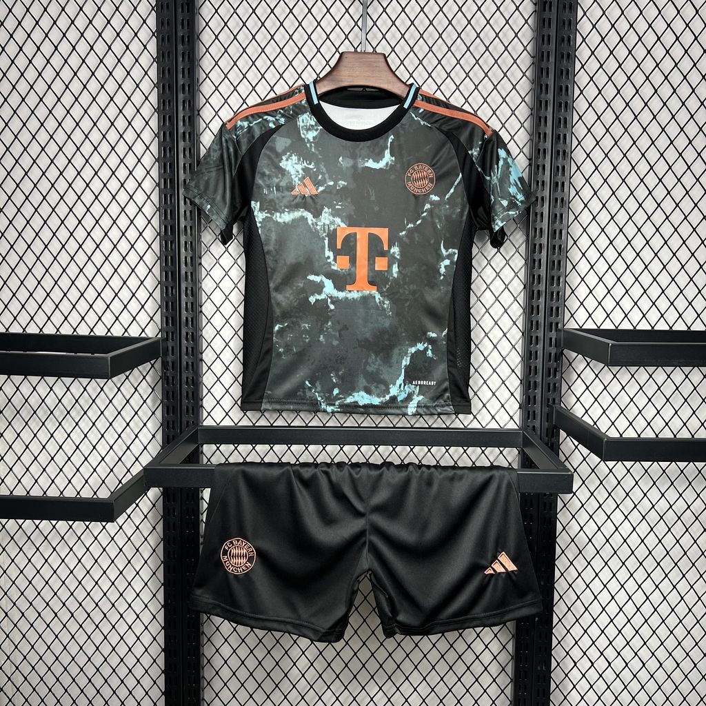 Bayern Munich 2024/25 Away - Kid Kit