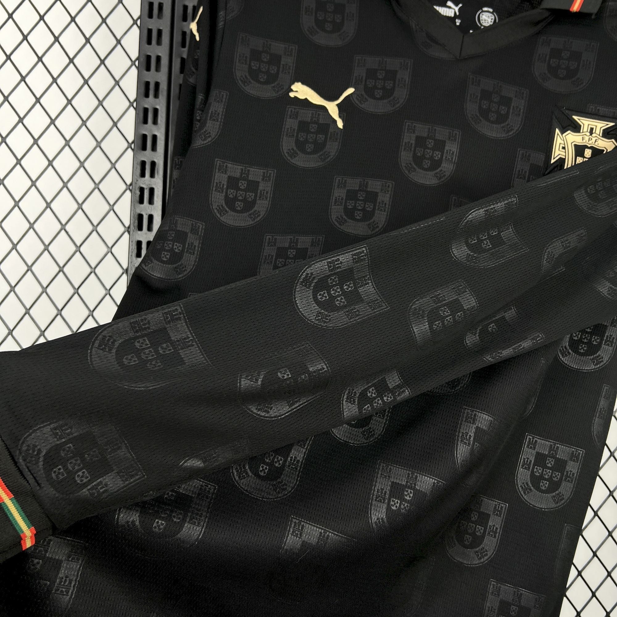 Portugal 2026 Pantera Negra Long Sleeve - Fan Version