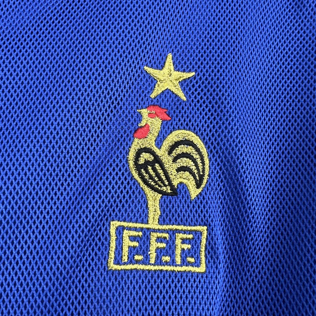 France 2002 Home - Retro
