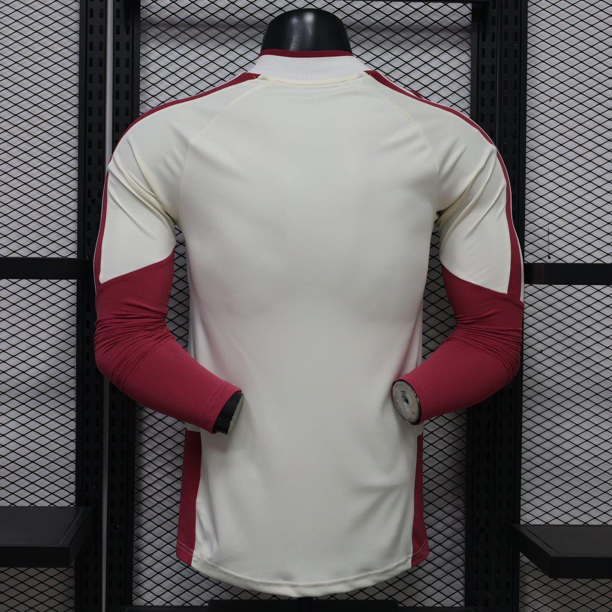 Real Madrid 2026/27 White/Pink ¼  Zip Player Version Training Top