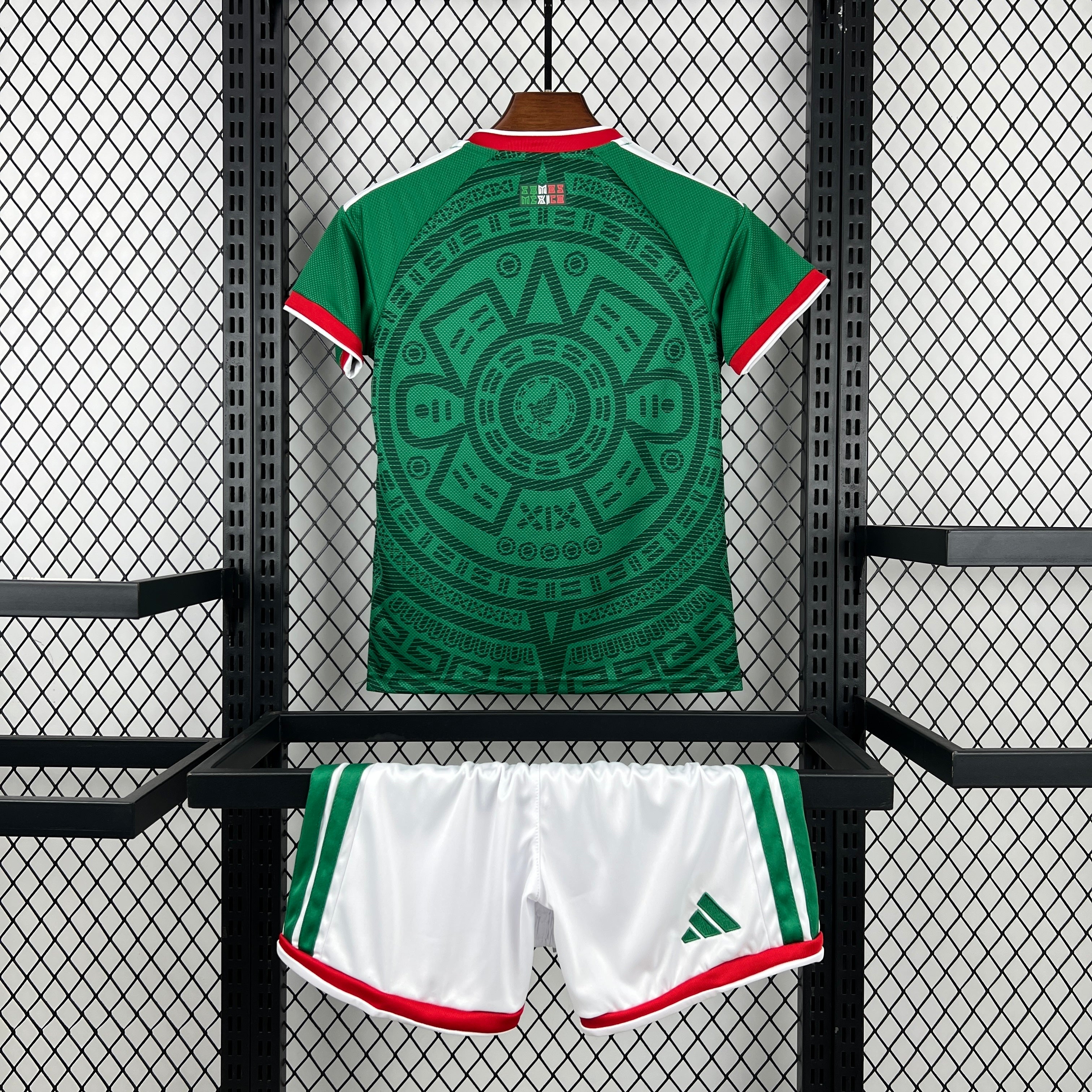 Mexico 2026 Home - Kid Kit