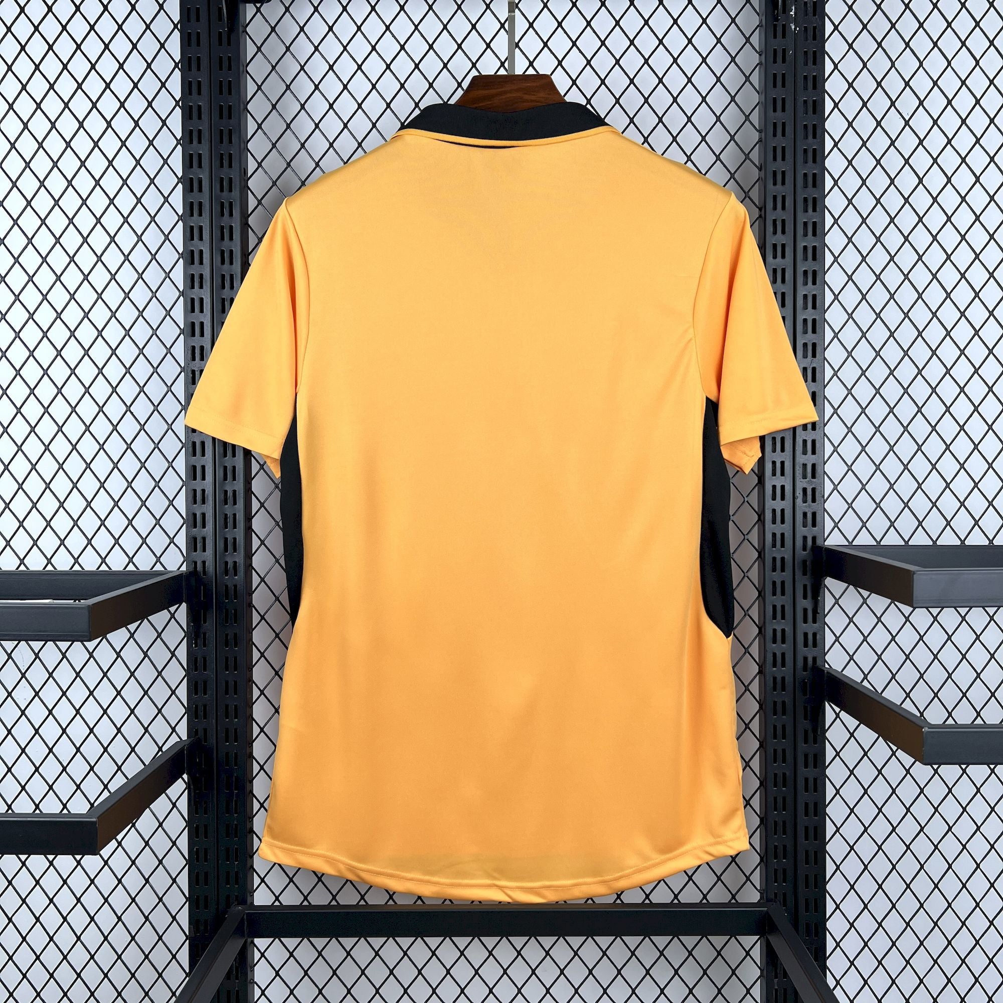 Wolverhampton 2003/04 Home - Retro