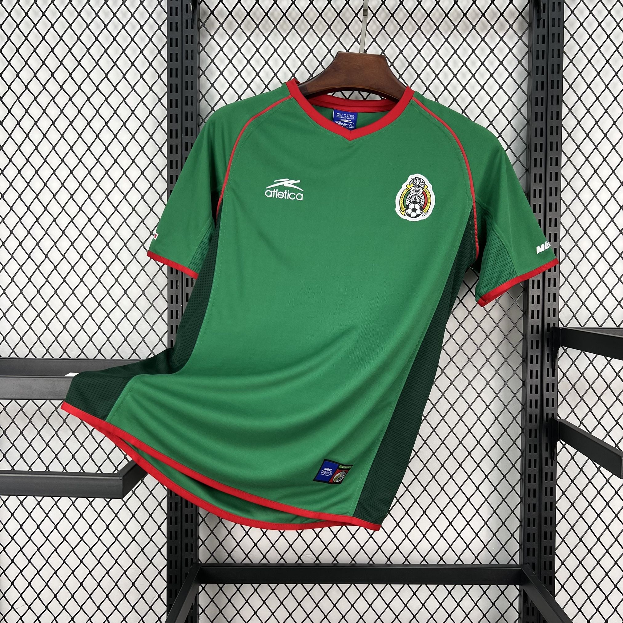 Mexico 2002 Home - Retro