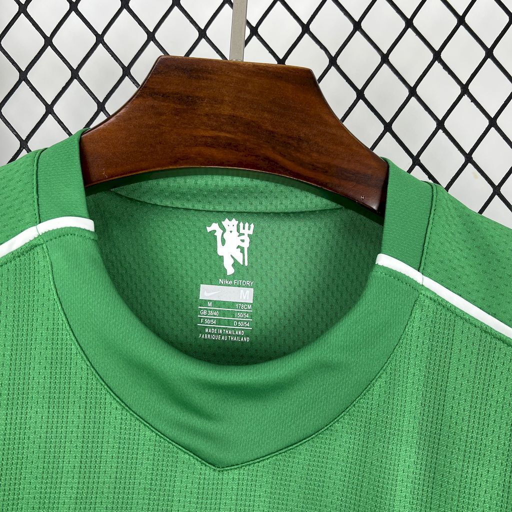 Manchester United 2007/08 Goalkeeper - Retro