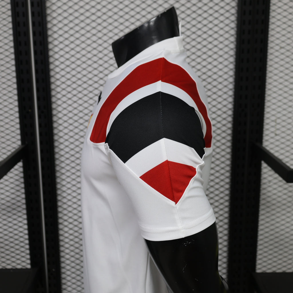 Manchester United 2026/27 White EQT Shirt - Player Version