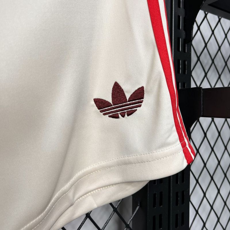 Bayern Munich 2024/25 Third - Fan Shorts