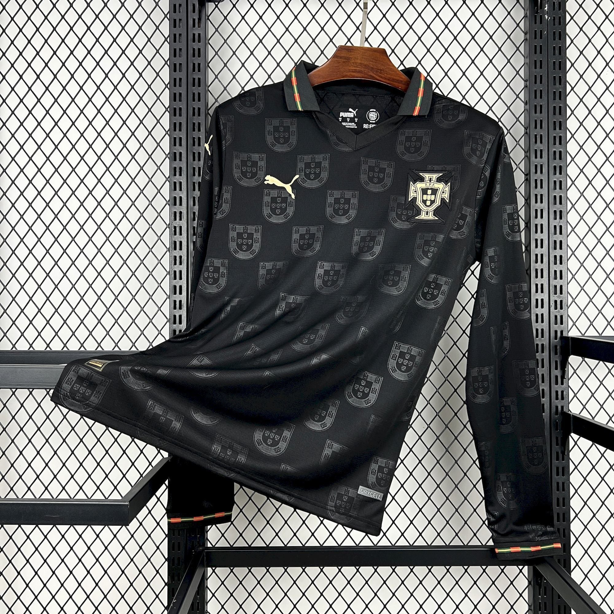 Portugal 2026 Pantera Negra Long Sleeve - Fan Version