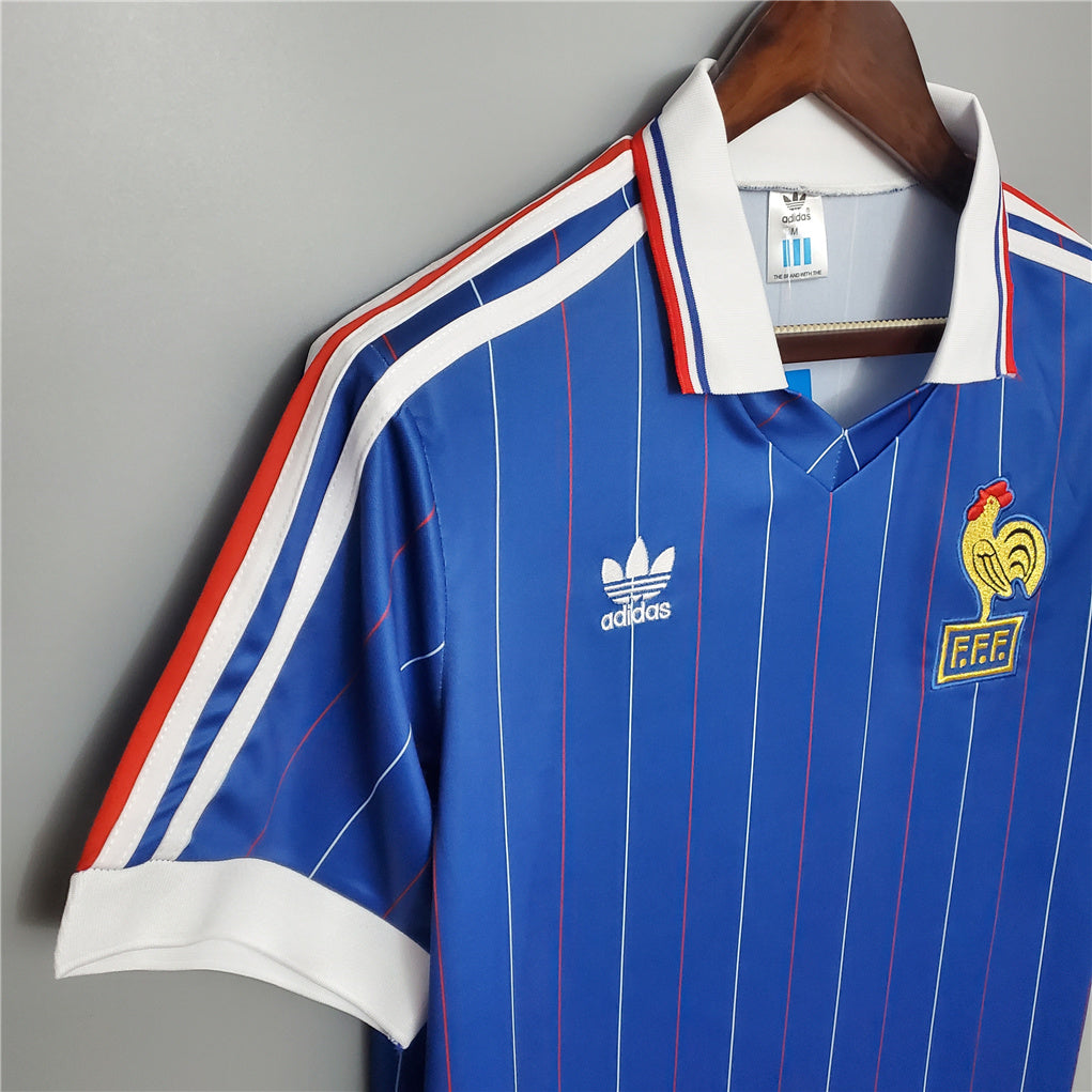 France 1982 Home - Retro