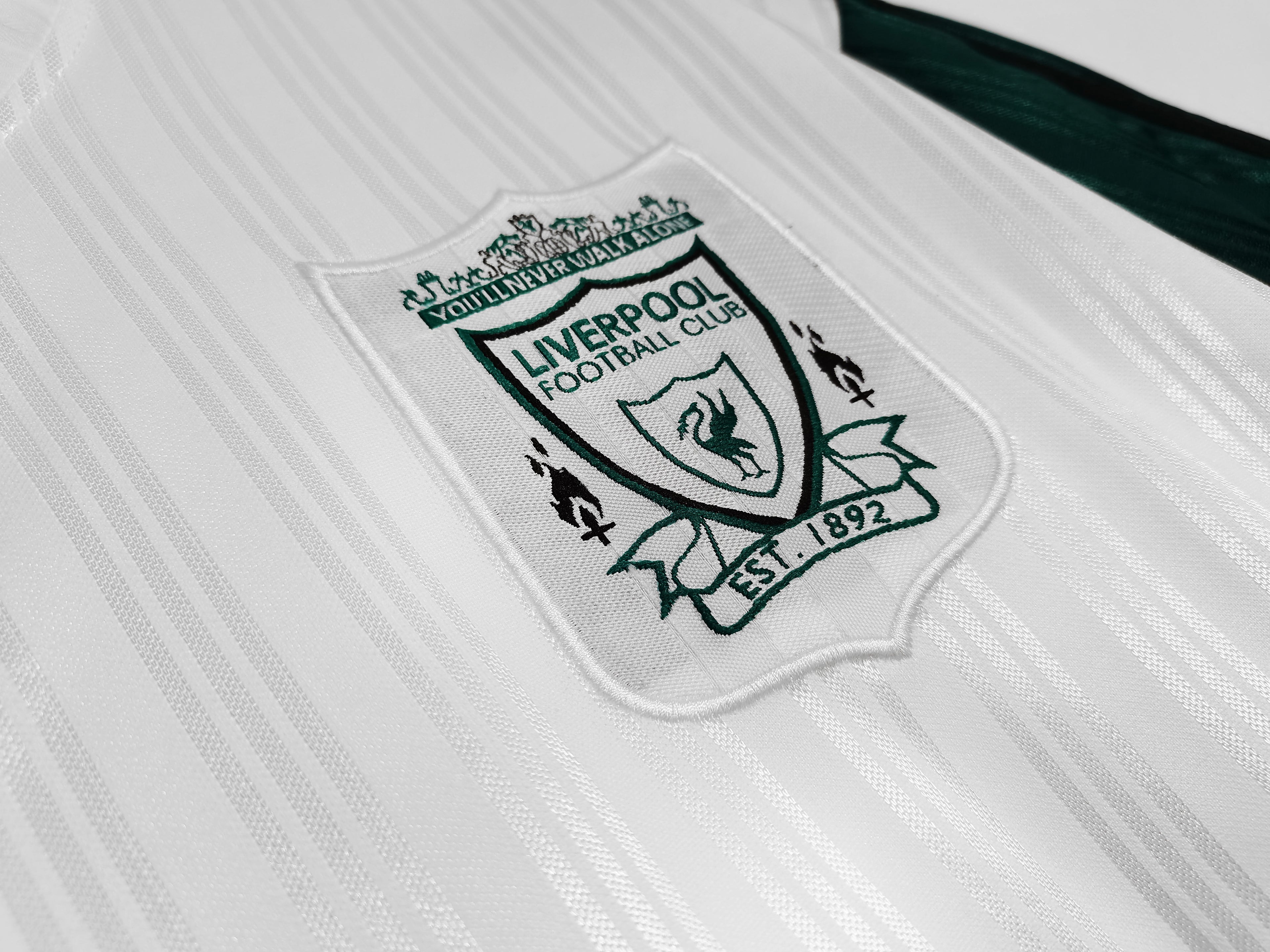 Liverpool FC 1995/96 Away - Retro