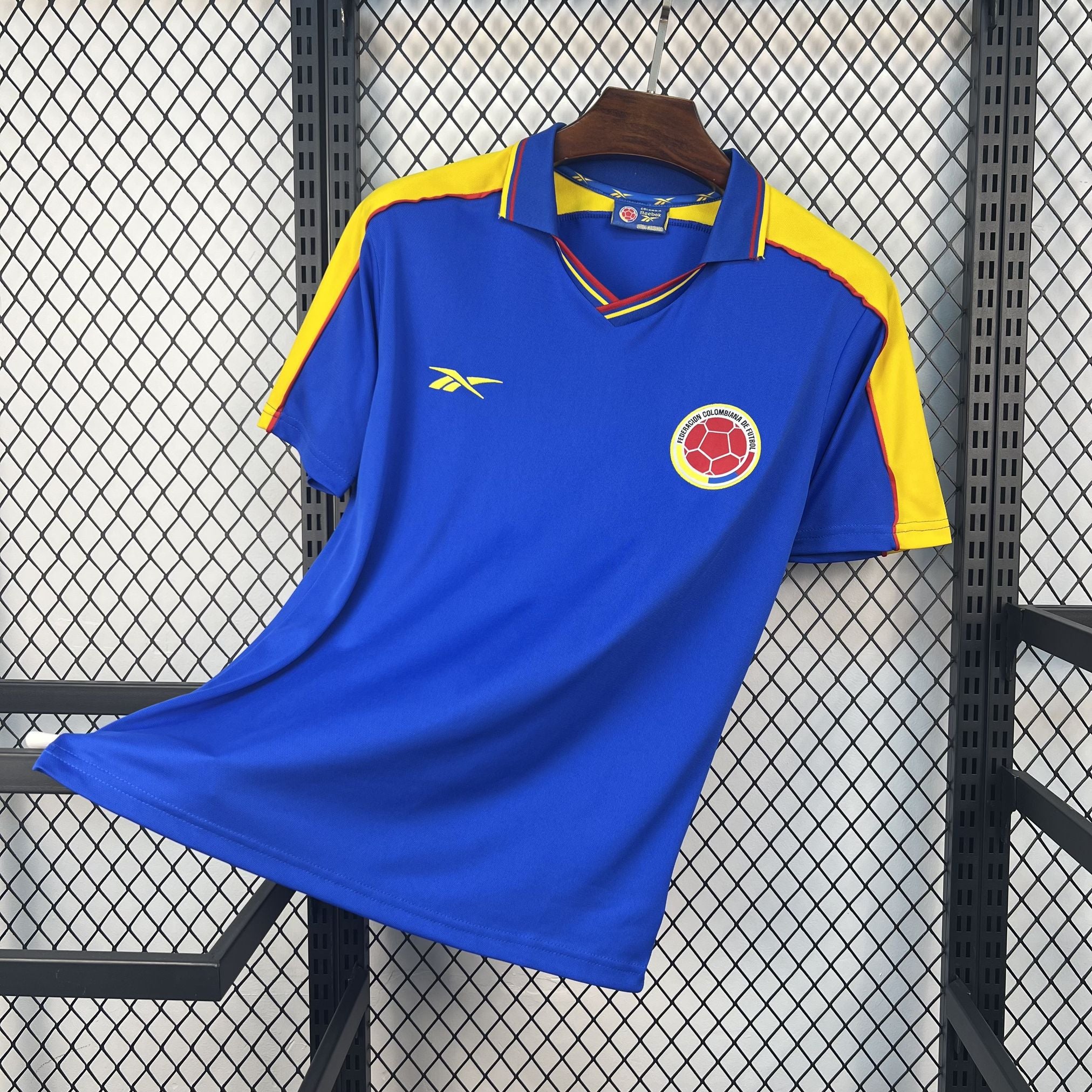 Colombia 1998 Away - Retro