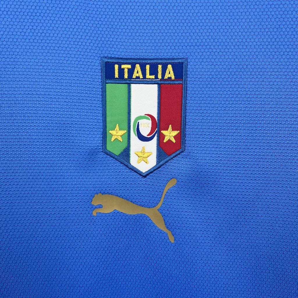 Italy 2006 Home - Retro