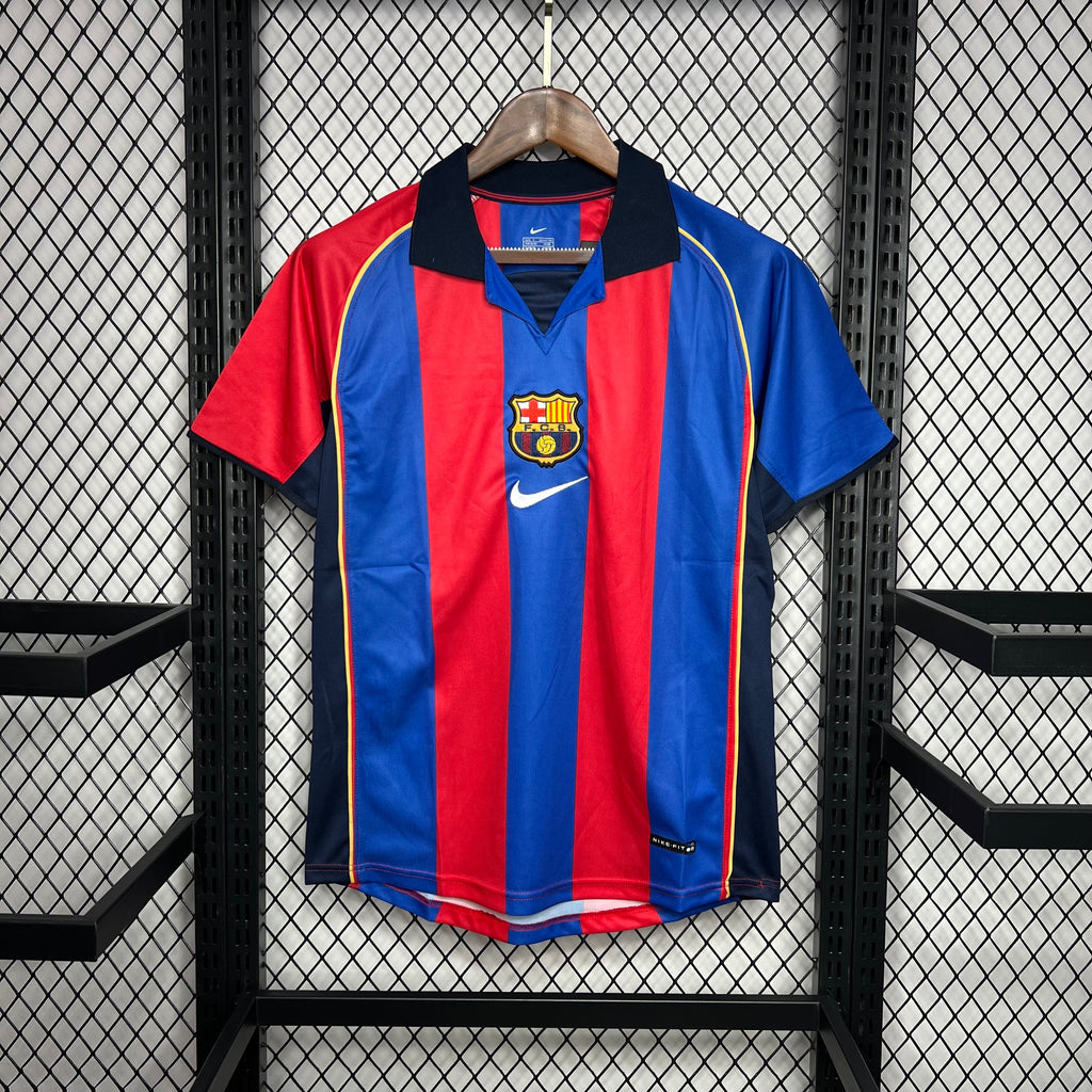 Barcelona 2001/02 Home - Retro