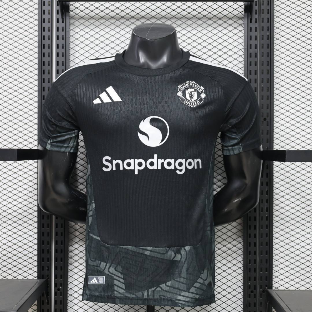 Manchester United 2026/27 Goalkeeper Black - Player Version