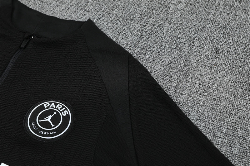 Paris Saint-Germain 2025/26 Black ¼ Zip Training Set | Adult + Kids Sizes