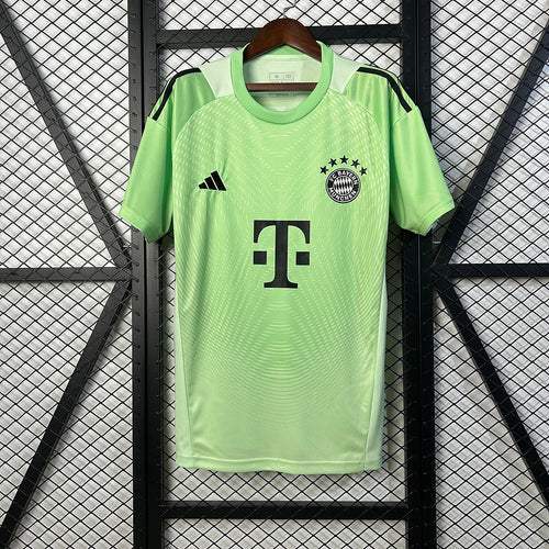 Green Bayern Munich goalkeeper fan jersey with T sponsor and crest on the chest