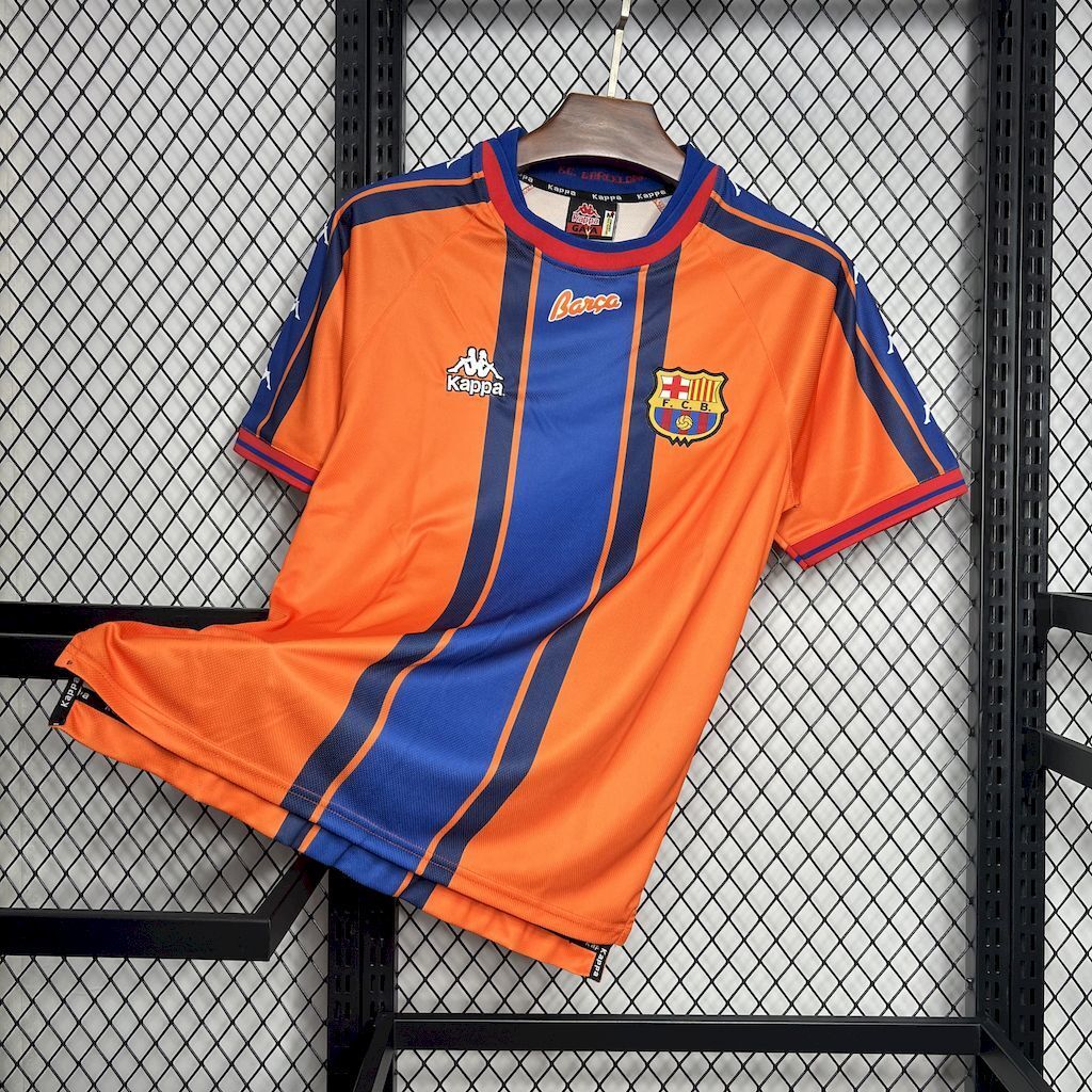 Barcelona 1997/98 Away - Retro