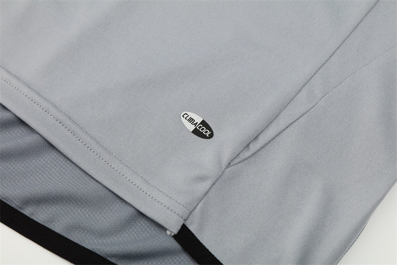 Real Madrid 2004/05 Grey Retro Training Top