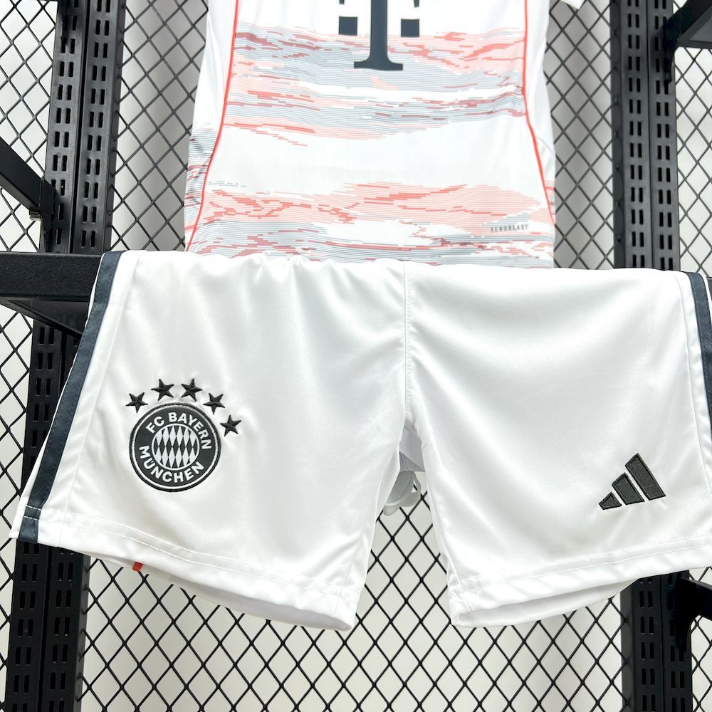 Bayern Munich 2025/26 Away - Kid Kit