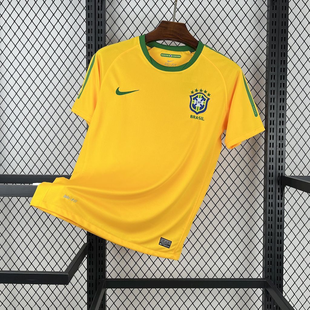 Brazil 2010 Home - Retro