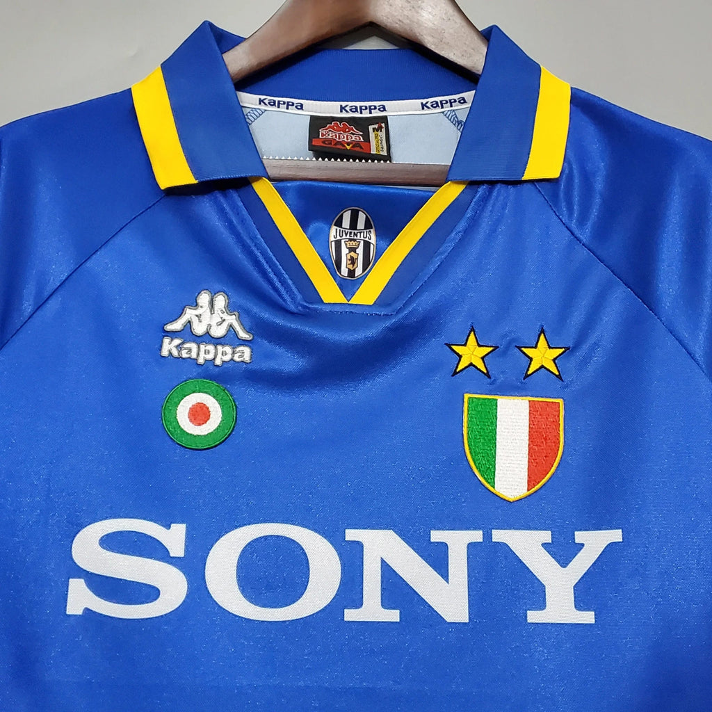 Juventus 1995/96 Away - Retro